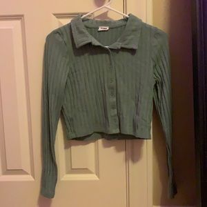 never used green cotton on long sleeve tops